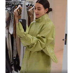 KimKardashianTheKardashiansGreenGlossyLeatherJacket_2