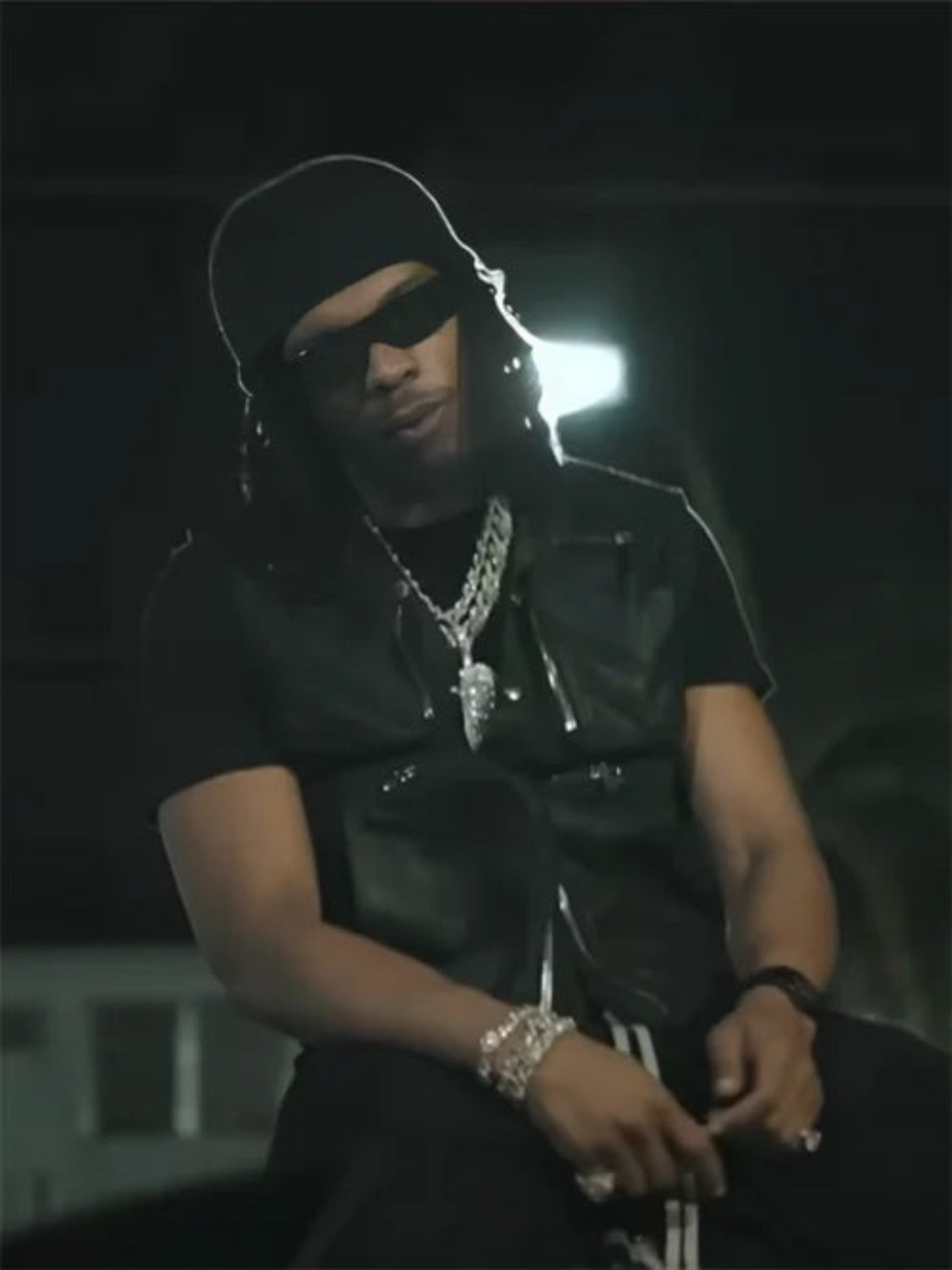 LilBaby5AMBlackLeatherVest_3