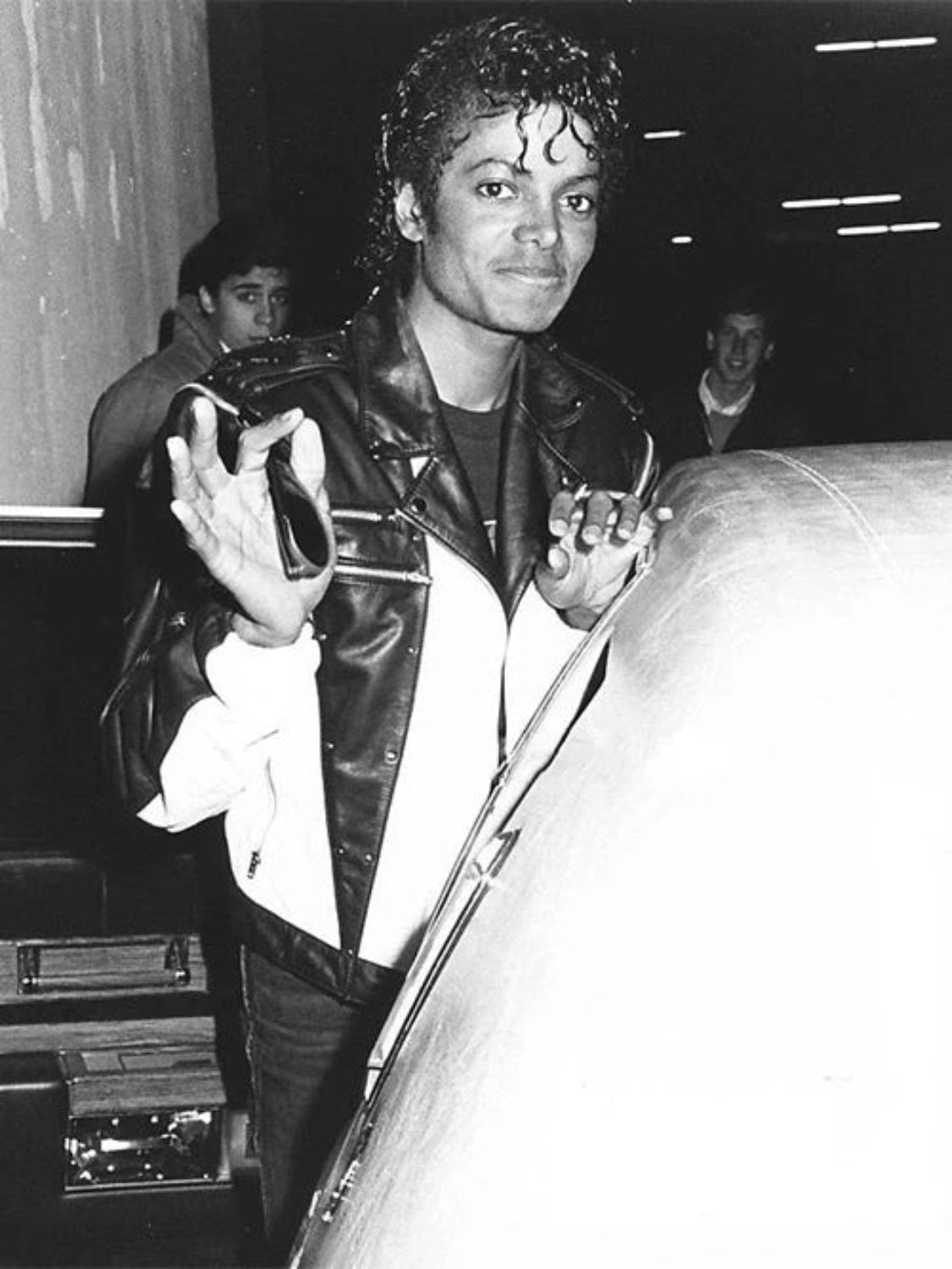 MichaelJacksonPepsiCommercialAdLeatherJacket_1
