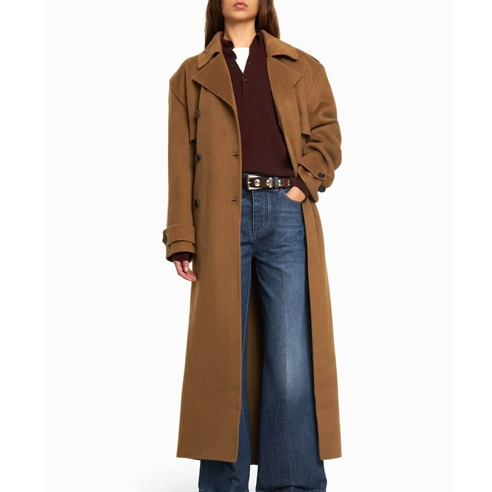 SelenaGomezEmiliaPerezBrownTrenchCoat_6