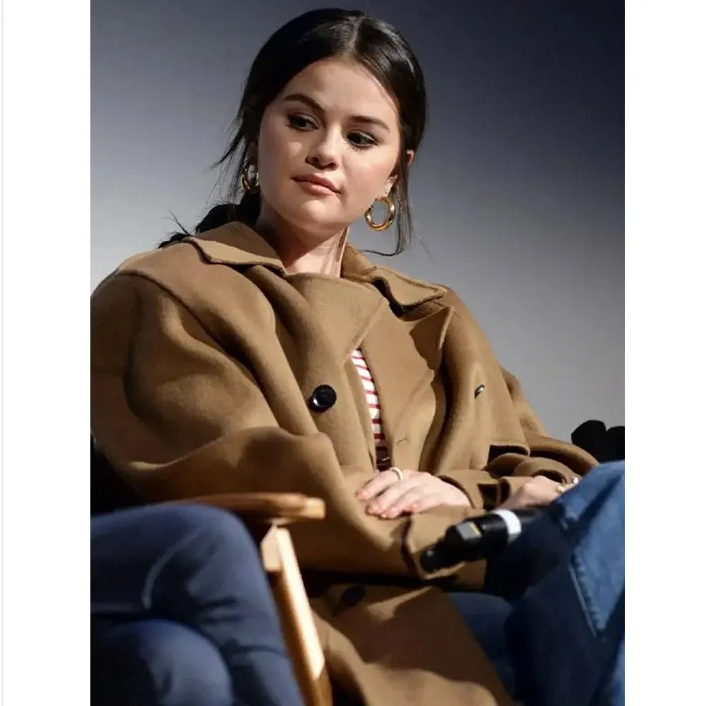 SelenaGomezEmiliaPerezBrownTrenchCoat_8