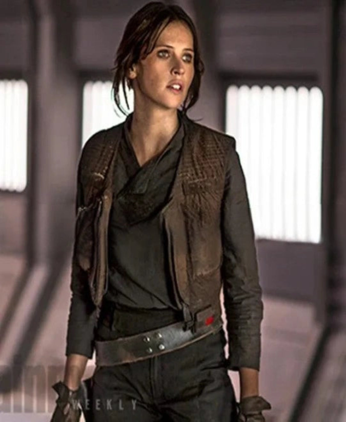 StarWarsRogueOneJynErsoBrownVestac_1