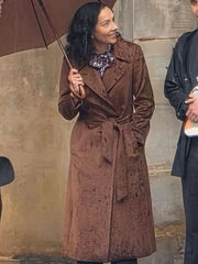 Jessica Grundle Clay face 2026 Brown Trench Coat