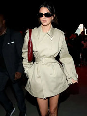 KendallJennerMilanFashionWeekCoat_1