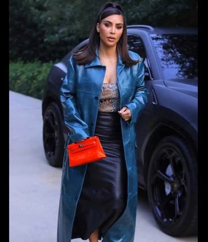 KimKardashianStreetWearBlueLeatherCoat_4