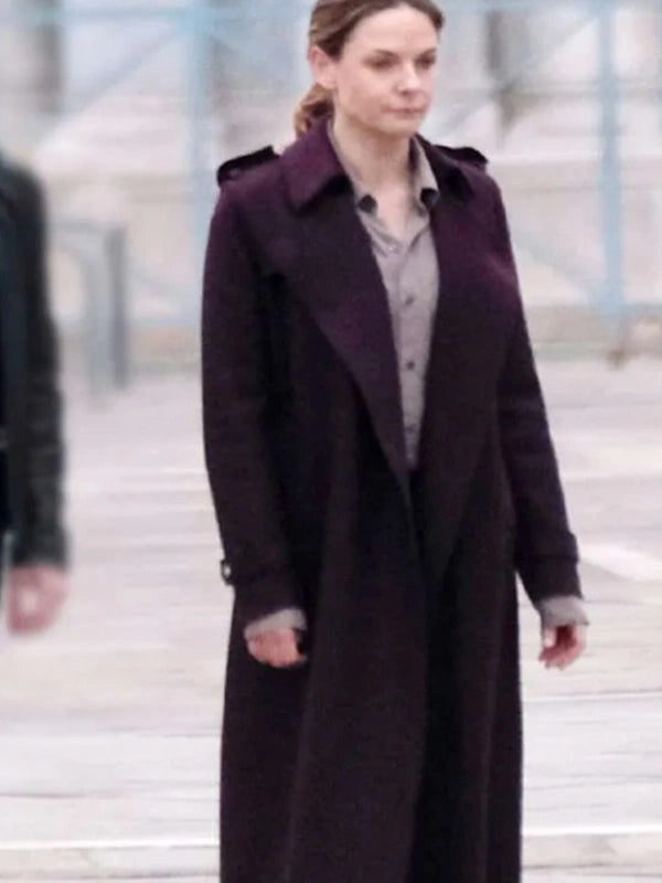 RebeccaFergusonMissionImpossible2023MaroonTrenchCoat_2