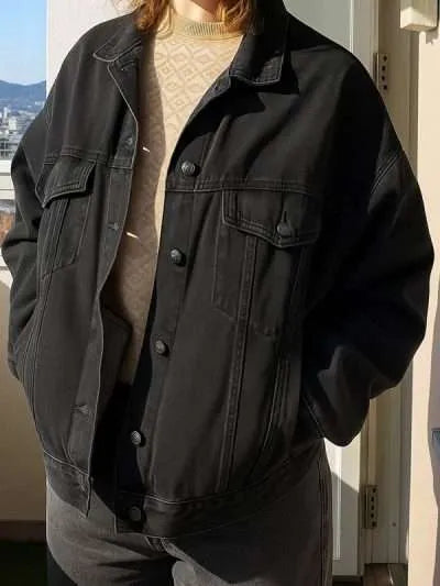 Renate Reinsve Sentimental Value 2025 Black Jacket
