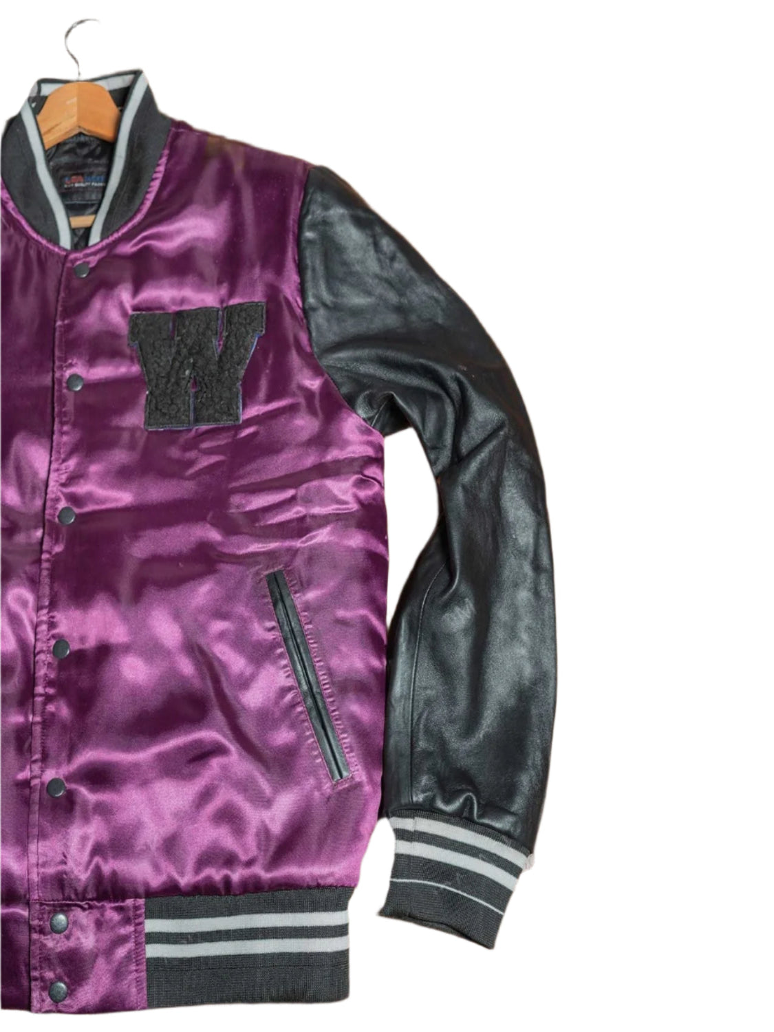 TheWeekndLettermanPurpleJacket_1_1
